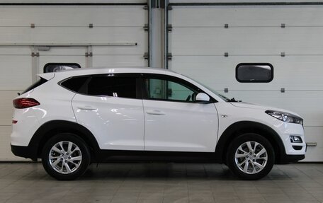 Hyundai Tucson III, 2019 год, 2 420 000 рублей, 4 фотография