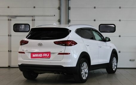 Hyundai Tucson III, 2019 год, 2 420 000 рублей, 5 фотография