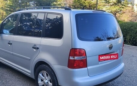 Volkswagen Touran III, 2006 год, 750 000 рублей, 8 фотография