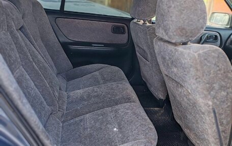 Nissan Bluebird XI, 2000 год, 90 000 рублей, 6 фотография