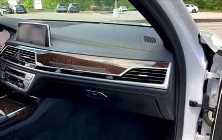 BMW 7 серия, 2022 год, 11 186 000 рублей, 16 фотография