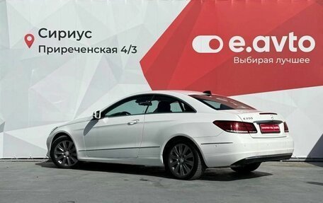 Mercedes-Benz E-Класс, 2013 год, 2 000 000 рублей, 4 фотография
