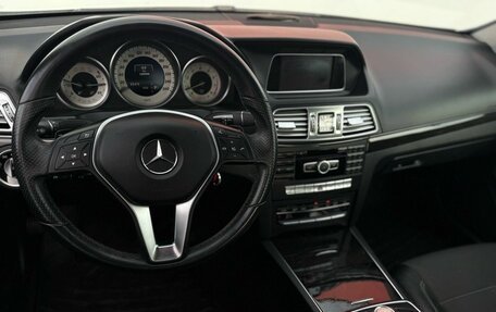 Mercedes-Benz E-Класс, 2013 год, 2 000 000 рублей, 8 фотография