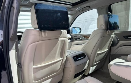 Cadillac Escalade V, 2022 год, 9 982 892 рублей, 8 фотография