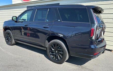 Cadillac Escalade V, 2022 год, 9 982 892 рублей, 4 фотография