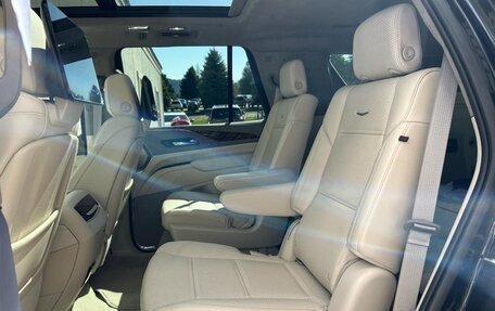 Cadillac Escalade V, 2022 год, 9 982 892 рублей, 9 фотография