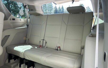 Cadillac Escalade V, 2022 год, 9 982 892 рублей, 10 фотография