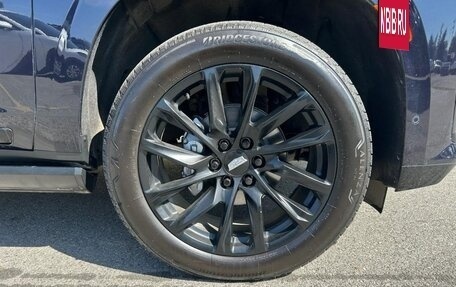 Cadillac Escalade V, 2022 год, 9 982 892 рублей, 5 фотография