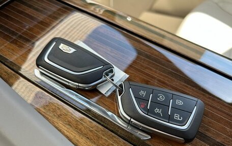 Cadillac Escalade V, 2022 год, 9 982 892 рублей, 26 фотография