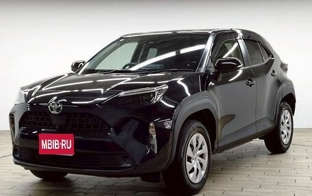 Toyota Yaris Cross, 2021 год, 1 880 000 рублей, 1 фотография