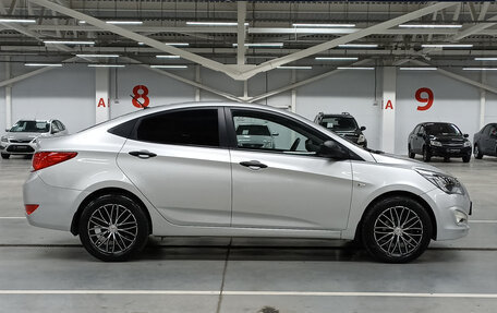 Hyundai Solaris II рестайлинг, 2016 год, 910 000 рублей, 4 фотография