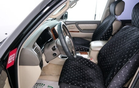 Toyota Land Cruiser 100 рестайлинг 2, 2005 год, 2 599 000 рублей, 7 фотография