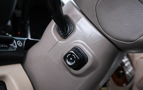 Toyota Land Cruiser 100 рестайлинг 2, 2005 год, 2 599 000 рублей, 20 фотография