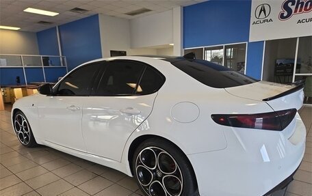 Alfa Romeo Giulia II, 2021 год, 4 051 952 рублей, 5 фотография