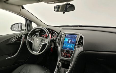 Opel Astra J, 2014 год, 890 000 рублей, 11 фотография