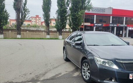 Toyota Camry, 2012 год, 1 600 000 рублей, 2 фотография