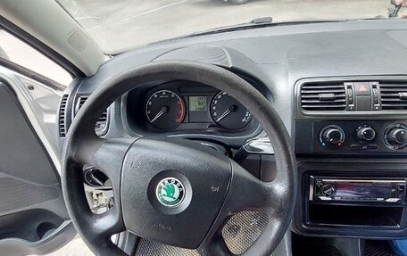 Skoda Roomster, 2007 год, 610 000 рублей, 25 фотография