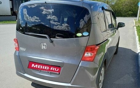 Honda Freed I, 2010 год, 999 000 рублей, 7 фотография
