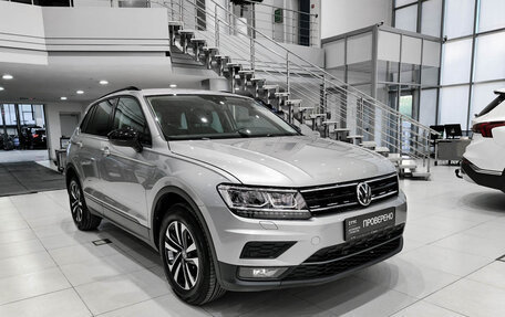 Volkswagen Tiguan II, 2020 год, 2 770 000 рублей, 3 фотография