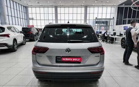 Volkswagen Tiguan II, 2020 год, 2 770 000 рублей, 7 фотография