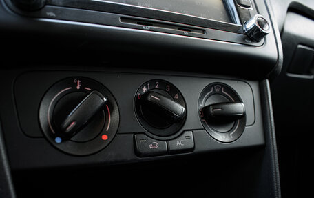 Volkswagen Polo VI (EU Market), 2011 год, 750 000 рублей, 17 фотография