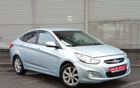 Hyundai Solaris II рестайлинг, 2012 год, 599 000 рублей, 4 фотография