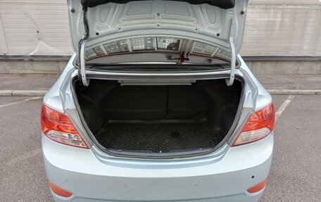 Hyundai Solaris II рестайлинг, 2012 год, 599 000 рублей, 18 фотография