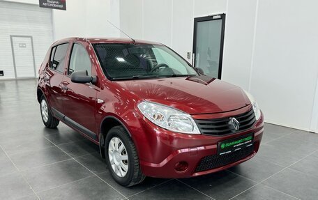 Renault Sandero I, 2013 год, 550 000 рублей, 3 фотография
