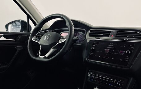 Volkswagen Tiguan II, 2022 год, 3 350 000 рублей, 18 фотография