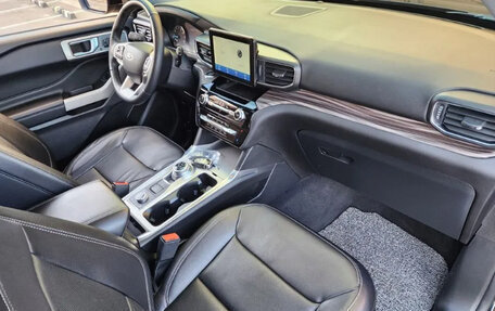 Ford Explorer VI, 2022 год, 3 350 000 рублей, 12 фотография