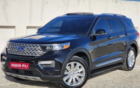 Ford Explorer VI, 2022 год, 3 350 000 рублей, 3 фотография