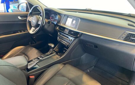 KIA Optima IV, 2018 год, 2 450 000 рублей, 8 фотография