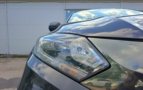 Honda Vezel, 2017 год, 1 850 000 рублей, 17 фотография