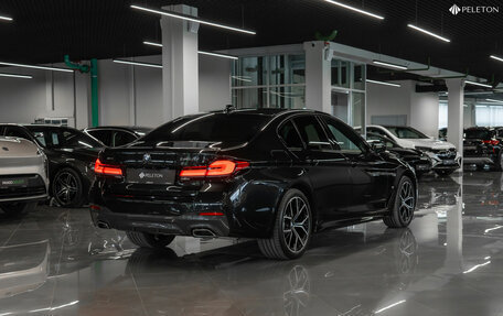 BMW 5 серия, 2021 год, 6 600 000 рублей, 4 фотография