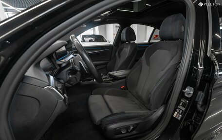 BMW 5 серия, 2021 год, 6 600 000 рублей, 10 фотография