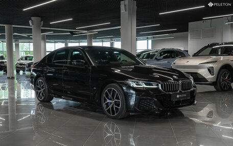 BMW 5 серия, 2021 год, 6 600 000 рублей, 2 фотография