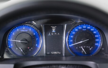 Toyota Camry, 2017 год, 2 470 000 рублей, 17 фотография