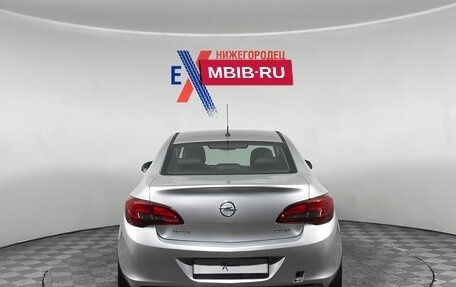 Opel Astra J, 2013 год, 850 000 рублей, 5 фотография