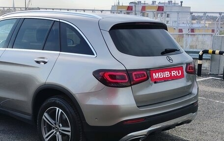 Mercedes-Benz GLC, 2019 год, 4 300 000 рублей, 14 фотография