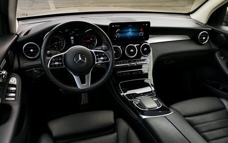 Mercedes-Benz GLC, 2019 год, 4 300 000 рублей, 22 фотография