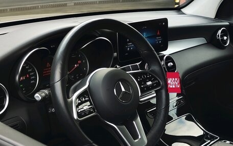 Mercedes-Benz GLC, 2019 год, 4 300 000 рублей, 31 фотография