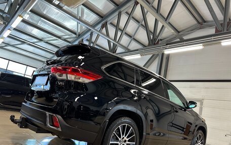 Toyota Highlander III, 2019 год, 3 499 000 рублей, 17 фотография