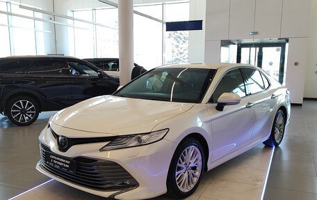 Toyota Camry, 2020 год, 3 445 000 рублей, 1 фотография