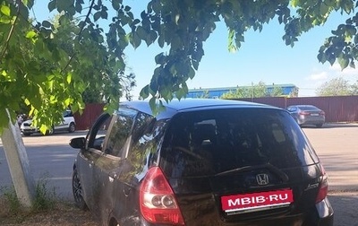 Honda Jazz I рестайлинг, 2006 год, 600 000 рублей, 1 фотография