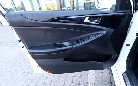 Hyundai Sonata VI, 2010 год, 1 170 000 рублей, 9 фотография