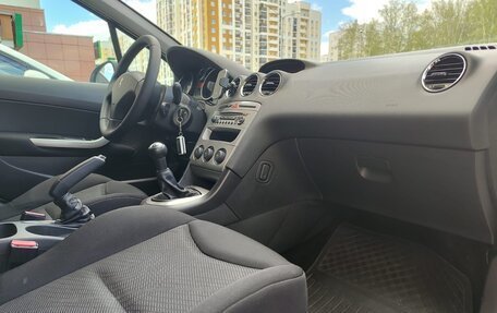 Peugeot 308 II, 2010 год, 549 000 рублей, 24 фотография