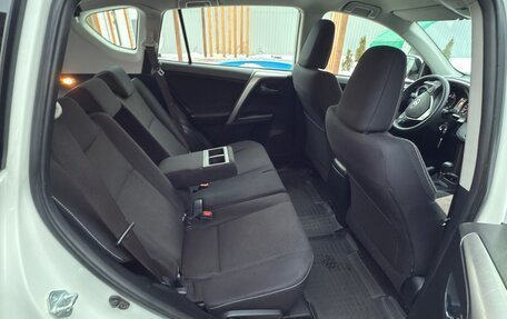 Toyota RAV4, 2016 год, 2 100 000 рублей, 16 фотография