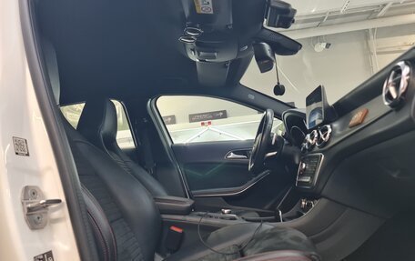Mercedes-Benz GLA, 2019 год, 2 840 000 рублей, 13 фотография