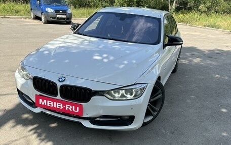 BMW 3 серия, 2013 год, 1 650 000 рублей, 2 фотография