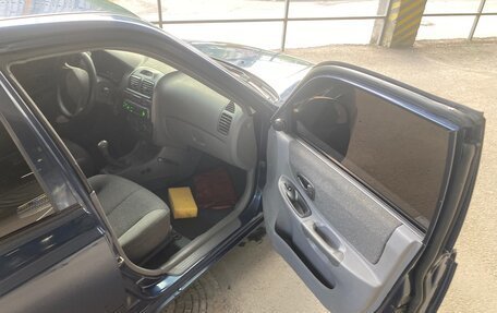 Hyundai Accent II, 2007 год, 13 фотография